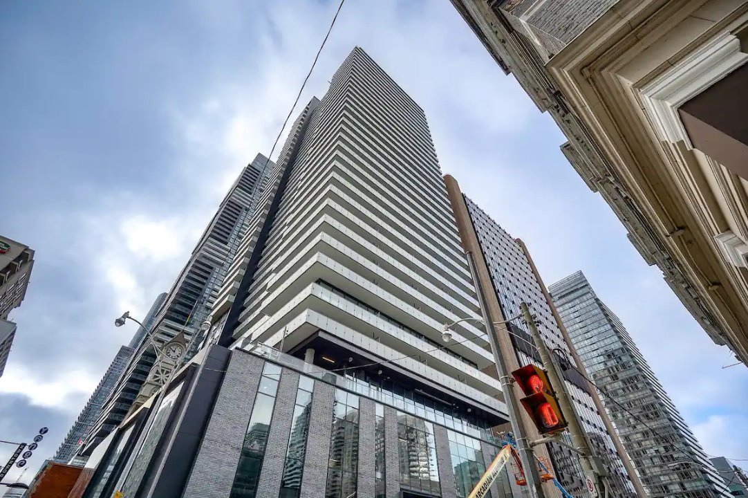 7, rue Grosvenor, Toronto (Ontario) 1512, M7A2G6