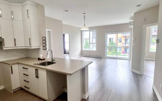 1475 Rue Gaston-Véronneau 200, Longueuil (Le Vieux-Longueuil), J4N0H2